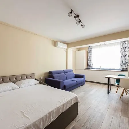 Breeze Residences * Mamaia